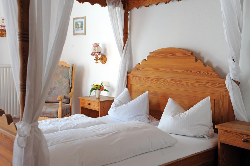 Landgasthof Zum Schwarzen Adler Markt Nordheim Zewnętrze zdjęcie