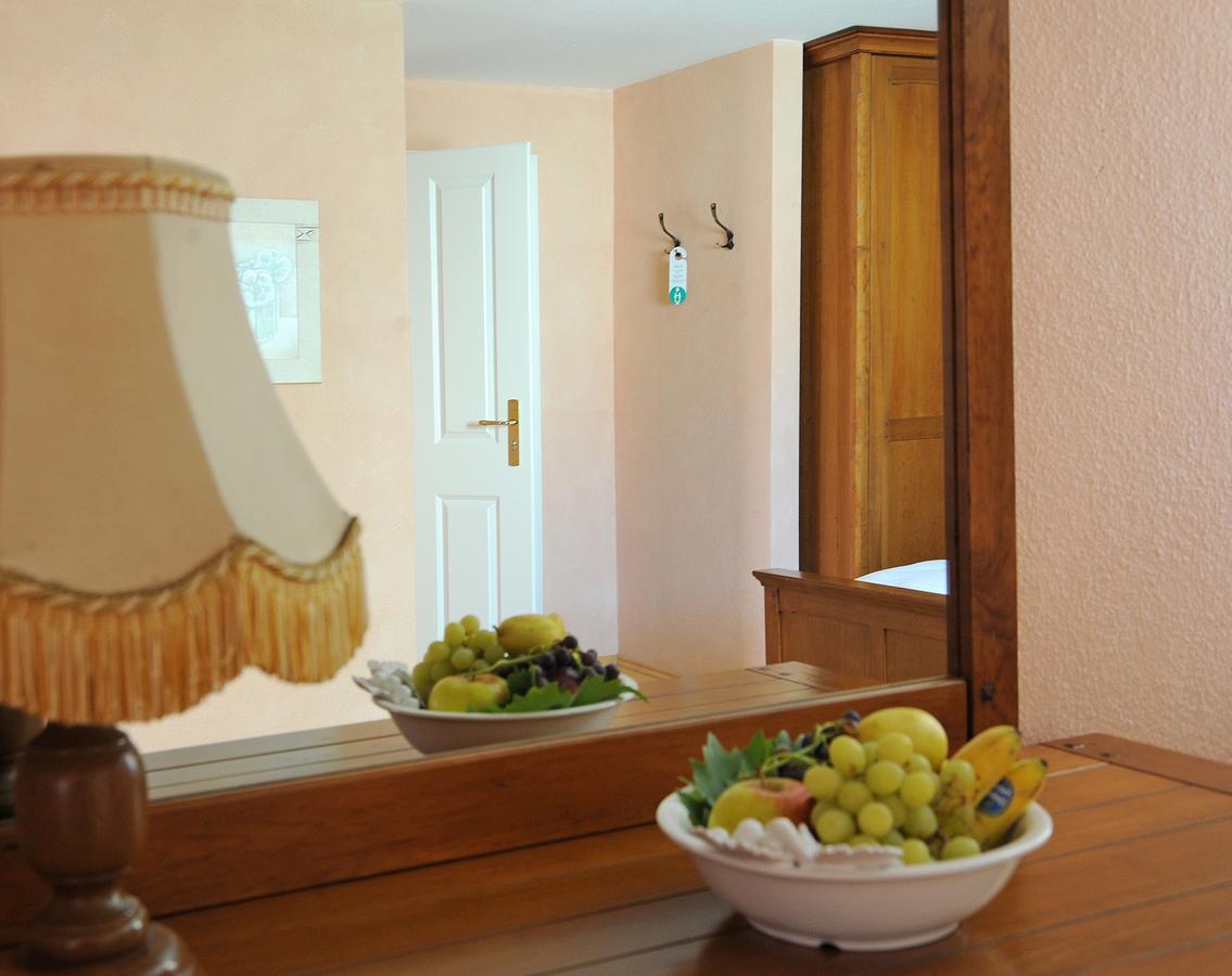 Landgasthof Zum Schwarzen Adler Markt Nordheim Zewnętrze zdjęcie