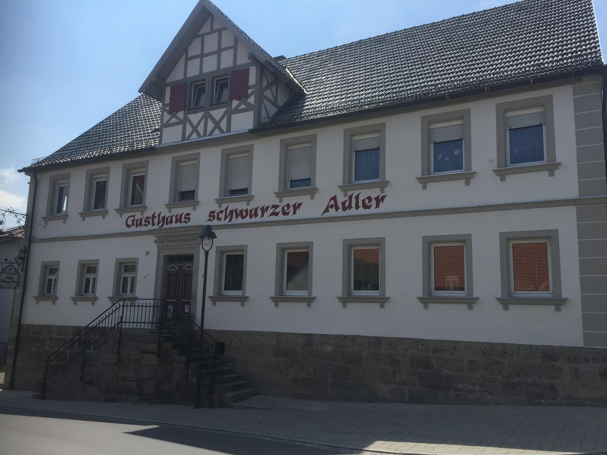 Landgasthof Zum Schwarzen Adler Markt Nordheim Zewnętrze zdjęcie